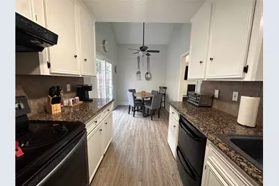 13821 Hollowgreen Drive, Houston, TX 77082 - Photo 19