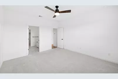 7926 Jade Crest Drive, Angleton, TX 77515 - Photo 13