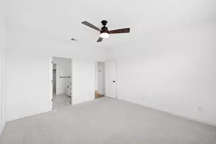7926 Jade Crst Dr, Angleton, TX 77515 - Photo 13