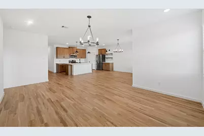 7926 Jade Crest Drive, Angleton, TX 77515 - Photo 11