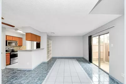 3600 Jeanetta Street #1802, Houston, TX 77063 - Photo 3
