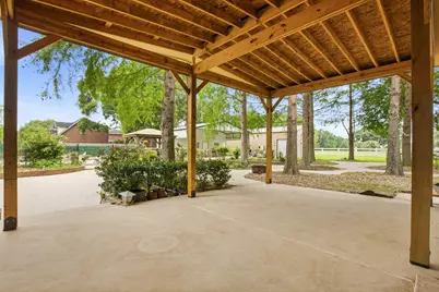 200 Creekside Court, Sealy, TX 77474 - Photo 39