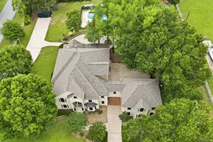 200 Creekside Ct, Sealy, TX 77474 - Photo 49