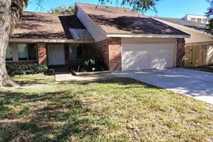 12714 Palm Desert Ln Ln, Houston, TX 77099 - Photo 1