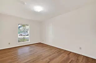 9218 Rowan Ln, Houston, TX 77036 - Photo 19