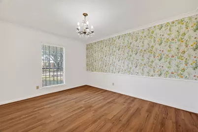 9218 Rowan Lane, Houston, TX 77036 - Photo 17