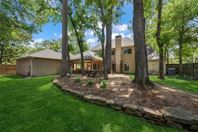 2903 Crystal Falls Drive, Kingwood, TX 77345 - Photo 33
