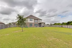 337 Burgundy Dr, Alvin, TX 77511 - Photo 25