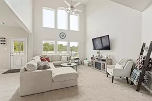 337 Burgundy Dr, Alvin, TX 77511 - Photo 7