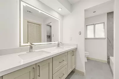 16127 Coral Bay Street, Crosby, TX 77532 - Photo 17