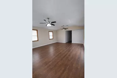 1101 Laredo Street, Sinton, TX 78387 - Photo 9