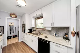 142 Wall St, Cleveland, TX 77327 - Photo 11