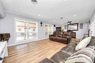 142 Wall St, Cleveland, TX 77327 - Photo 5