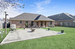 7825 Quail Ct, Beaumont, TX 77713 - Photo 27