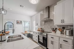 488 Sunset Trail, Angleton, TX 77515 - Photo 15