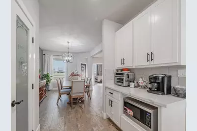 488 Sunset Trail, Angleton, TX 77515 - Photo 11