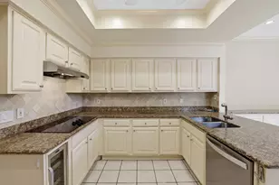 332 Litchfield Ln, Houston, TX 77024 - Photo 5