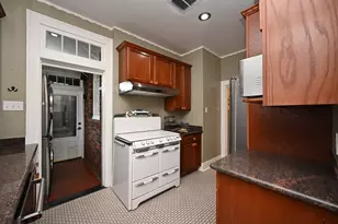 4627 Woodrow Ave, Galveston, TX 77551 - Photo 15