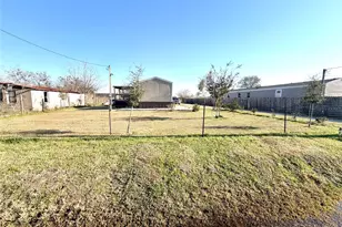 310 Beaks Ave, Eagle Lake, TX 77434 - Photo 13