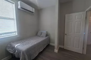 614 35th St, Galveston, TX 77550 - Photo 3