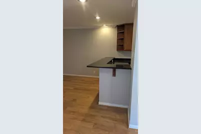 402 Post Office Street #107, Galveston, TX 77550 - Photo 7