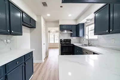 9107 Belle Glen Drive, Houston, TX 77099 - Photo 9