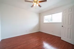 9107 Belle Glen Dr, Houston, TX 77099 - Photo 21