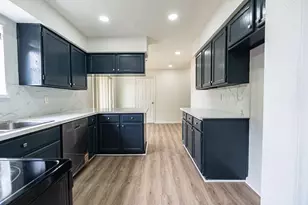 9107 Belle Glen Dr, Houston, TX 77099 - Photo 7