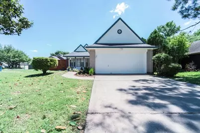 9107 Belle Glen Drive, Houston, TX 77099 - Photo 25