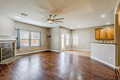 7507 Trail Hollow, Missouri City, TX 77459 - Photo 3