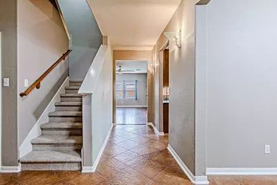 7507 Trail Hollow, Missouri City, TX 77459 - Photo 9