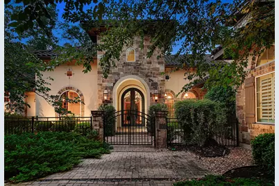 103 S Tranquil Path, The Woodlands, TX 77380 - Photo 9