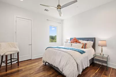 908 Cypress Grove Drive, Austin, TX 78732 - Photo 23