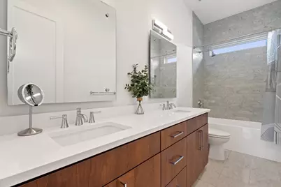 908 Cypress Grove Drive, Austin, TX 78732 - Photo 25