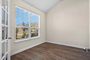 10017 Ocelot Ct, Magnolia, TX 77354 - Photo 5