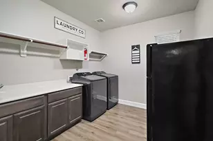 4610 Pineloch Bayou Dr, Baytown, TX 77523 - Photo 19