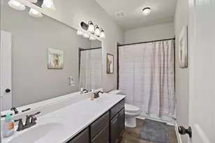 4610 Pineloch Bayou Dr, Baytown, TX 77523 - Photo 17