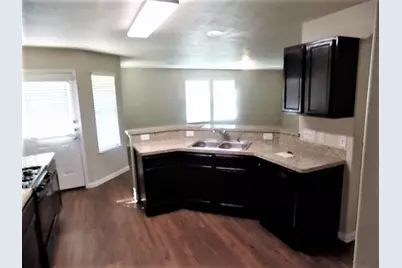 911 Redcrest Springs Court, Houston, TX 77073 - Photo 3