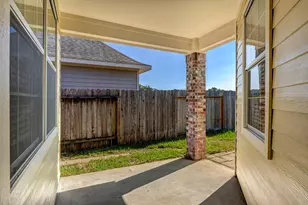10348 Stone Gate Dr, Conroe, TX 77385 - Photo 19
