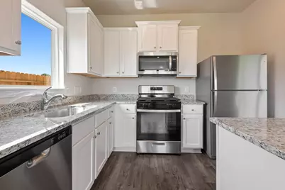 10391 Red Cardinal Drive, Cleveland, TX 77328 - Photo 11