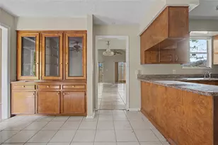 13119 Hollowcreek Park Dr, Houston, TX 77082 - Photo 9