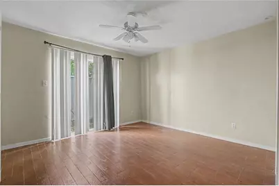 13119 Hollowcreek Park Drive, Houston, TX 77082 - Photo 15