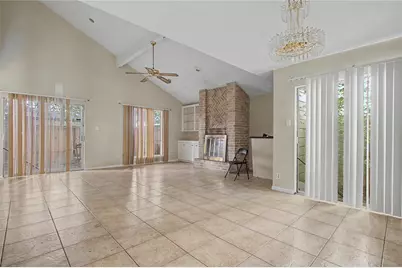 13119 Hollowcreek Park Drive, Houston, TX 77082 - Photo 5