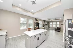 6543 Crestford Ln, Pasadena, TX 77505 - Photo 11