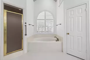 3403 Driftwood Ct, Sugar Land, TX 77478 - Photo 35