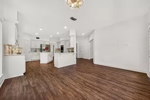 3403 Driftwood Ct, Sugar Land, TX 77478 - Photo 15