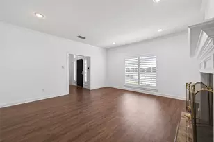 3403 Driftwood Ct, Sugar Land, TX 77478 - Photo 11