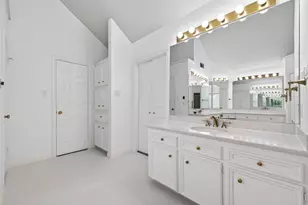 3403 Driftwood Ct, Sugar Land, TX 77478 - Photo 37
