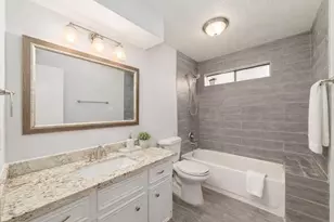 7107 Plaza Del Sol Dr, Houston, TX 77083 - Photo 25