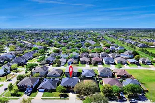 12711 Laurel Bank Way, Houston, TX 77014 - Photo 45